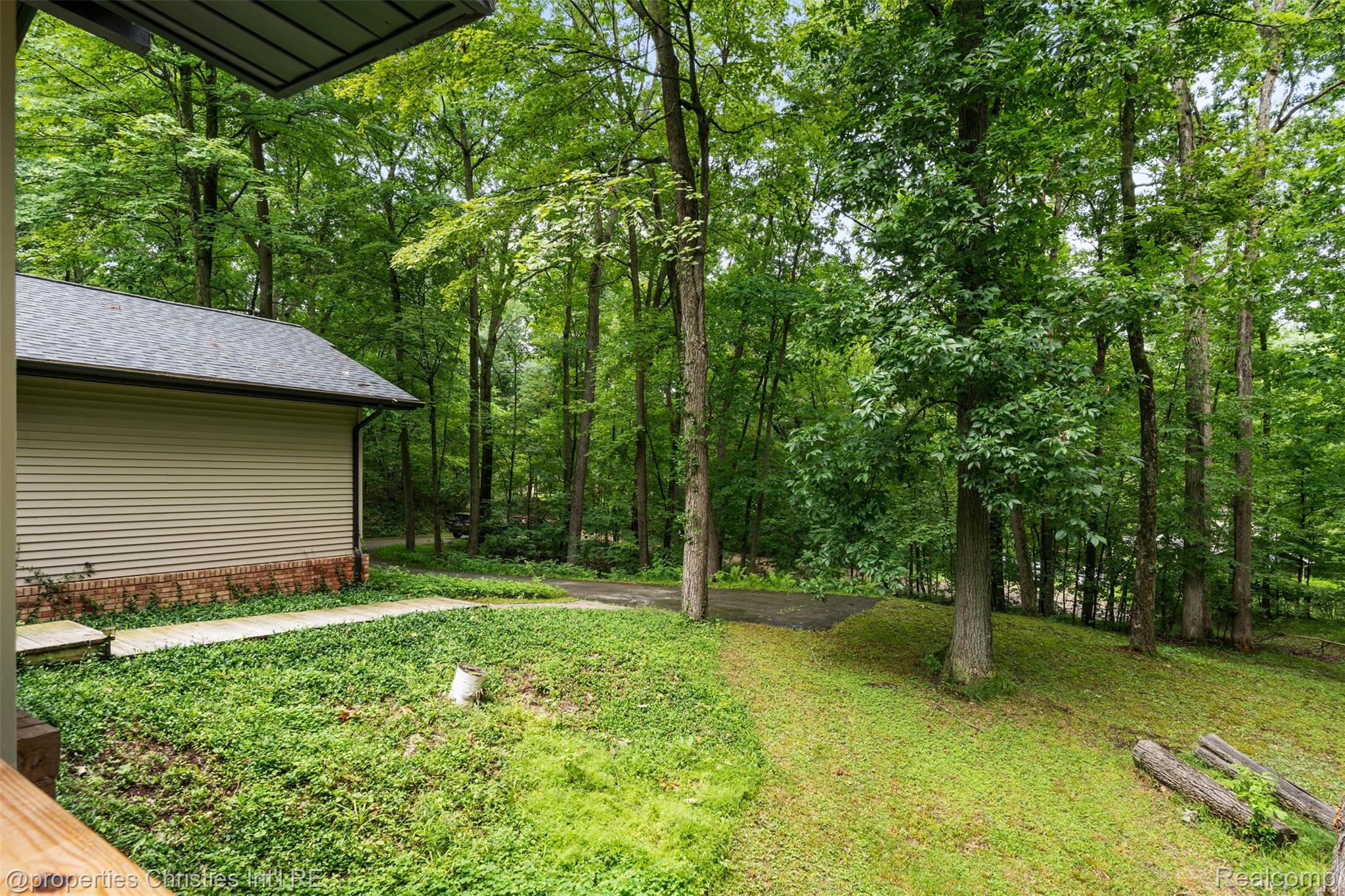 1625 Perry Lake Road