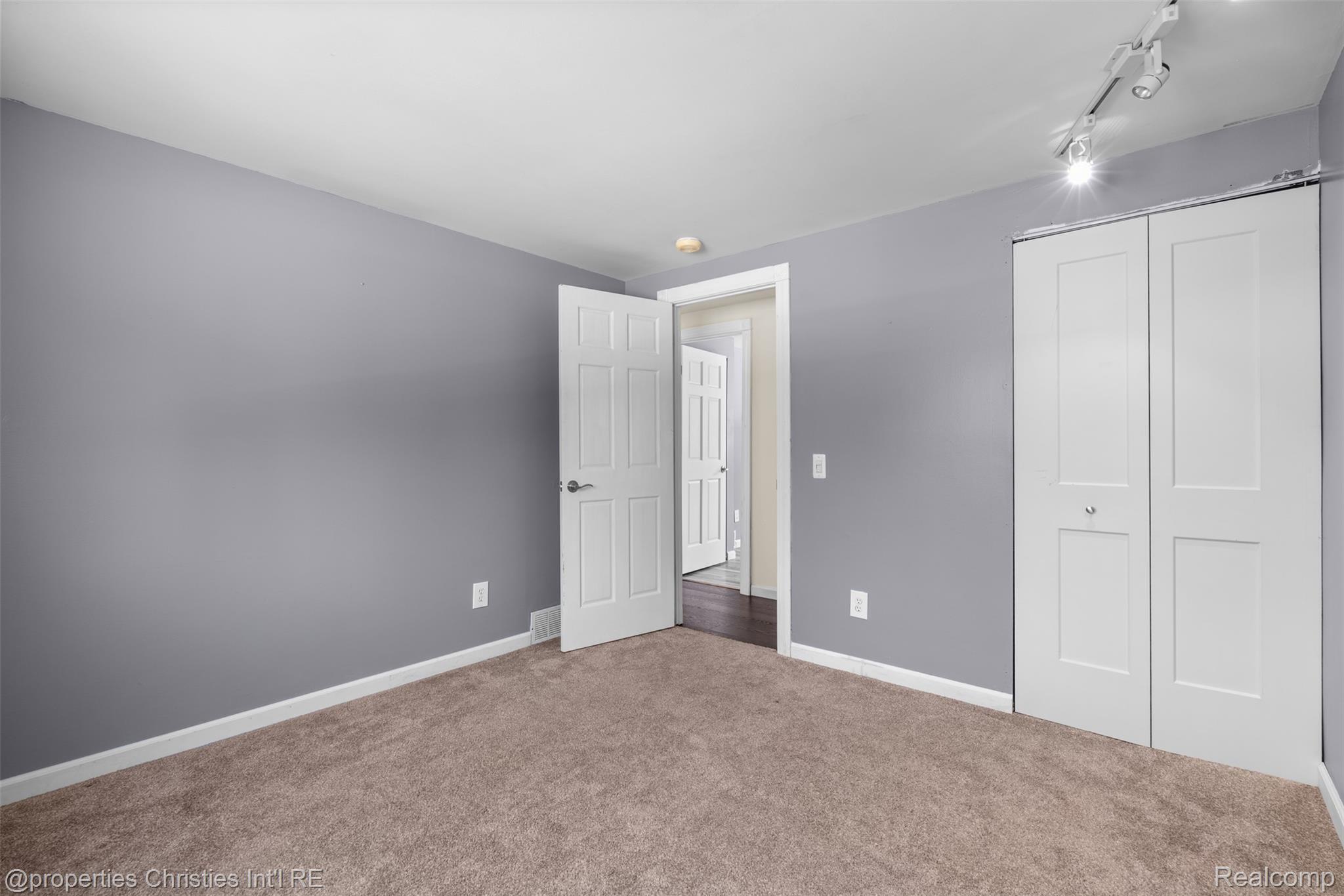4881 Greer Road