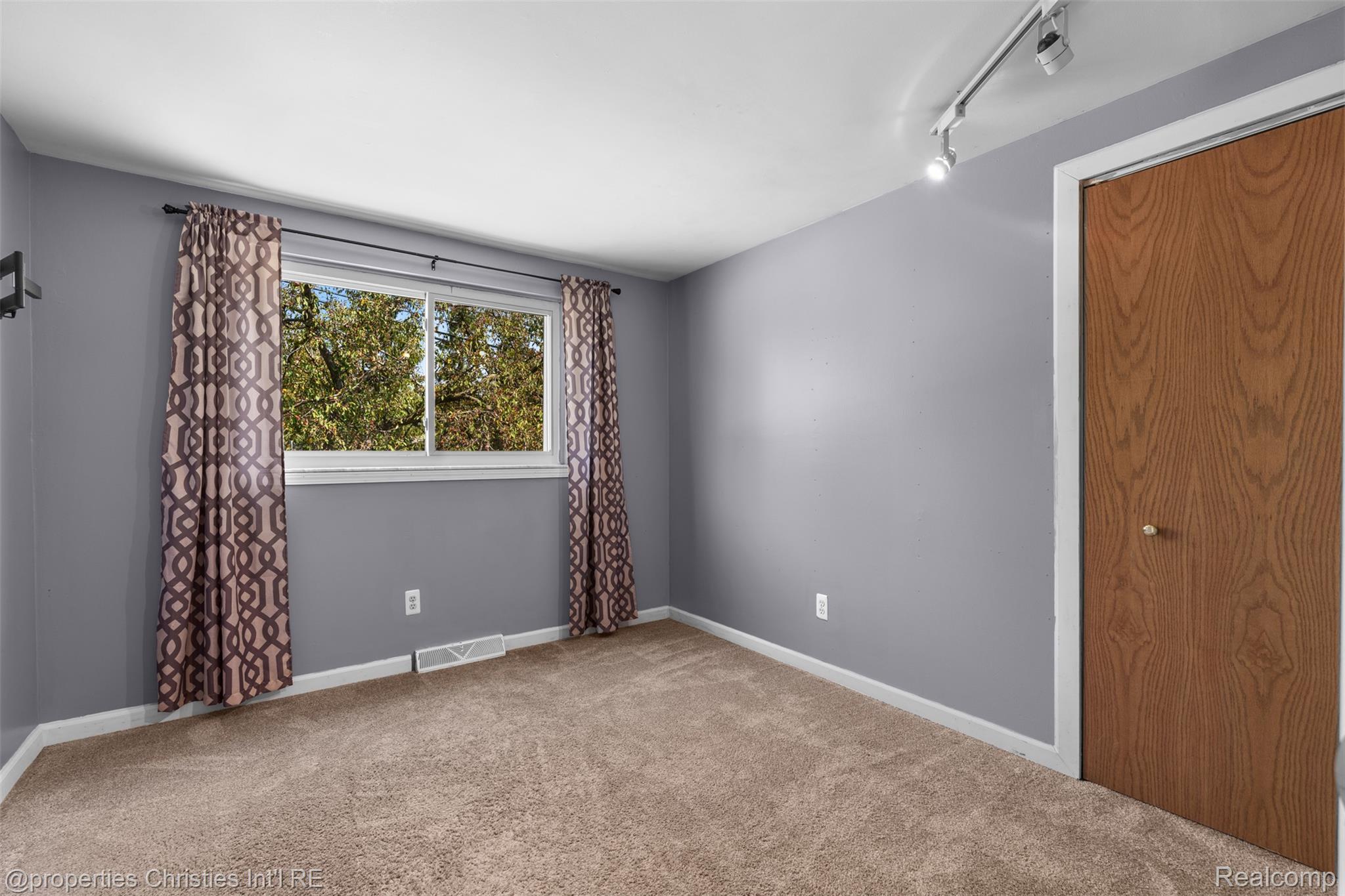 4881 Greer Road