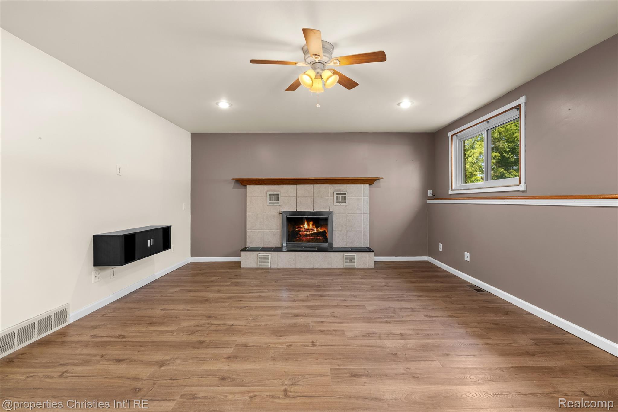 4881 Greer Road