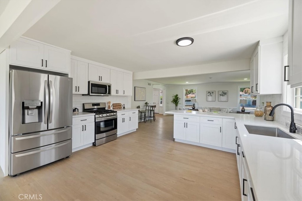 1748 Prince Albert Drive