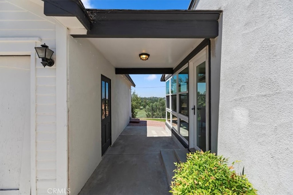 1748 Prince Albert Drive