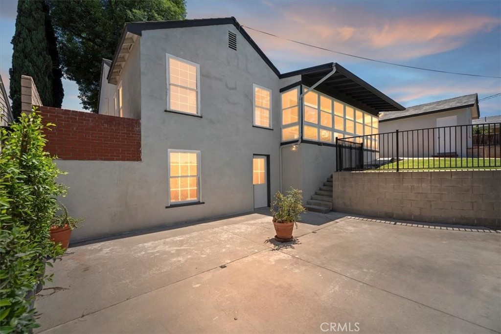 1748 Prince Albert Drive