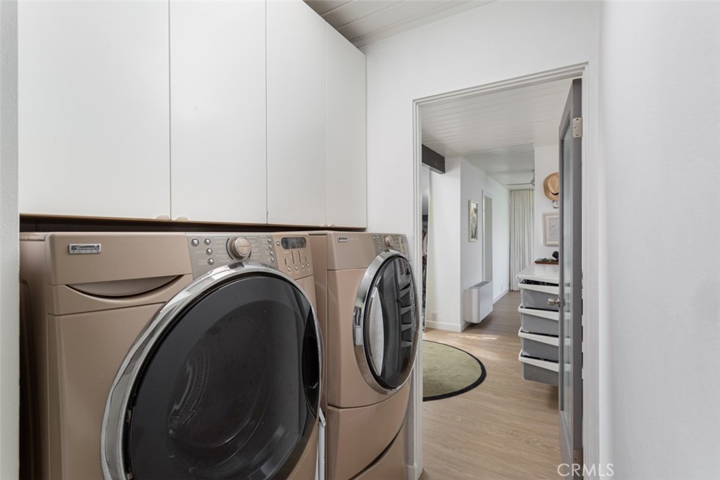 635 E Palmdale Avenue