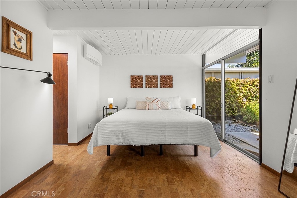 589 S Woodland Street