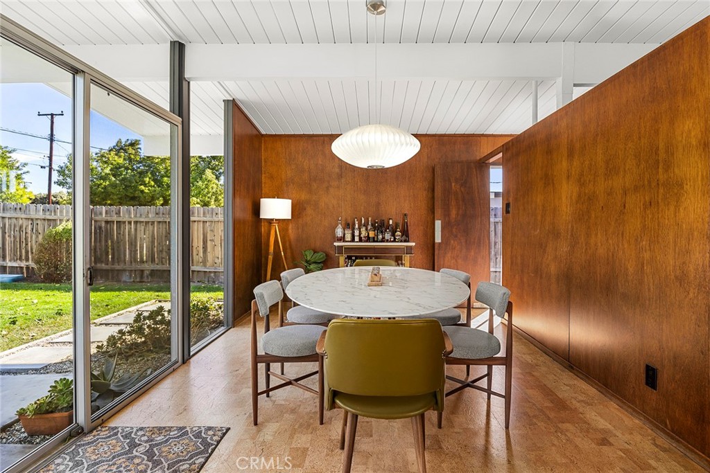 589 S Woodland Street