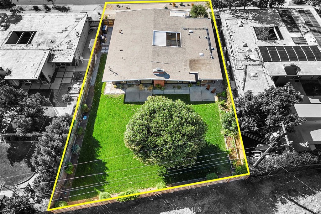 589 S Woodland Street