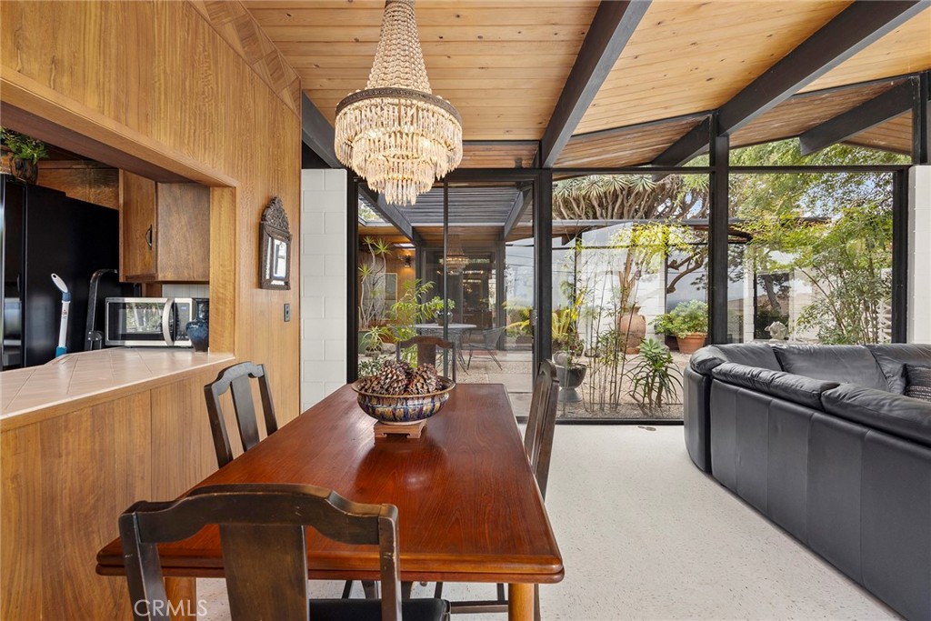 12601 Vista Panorama