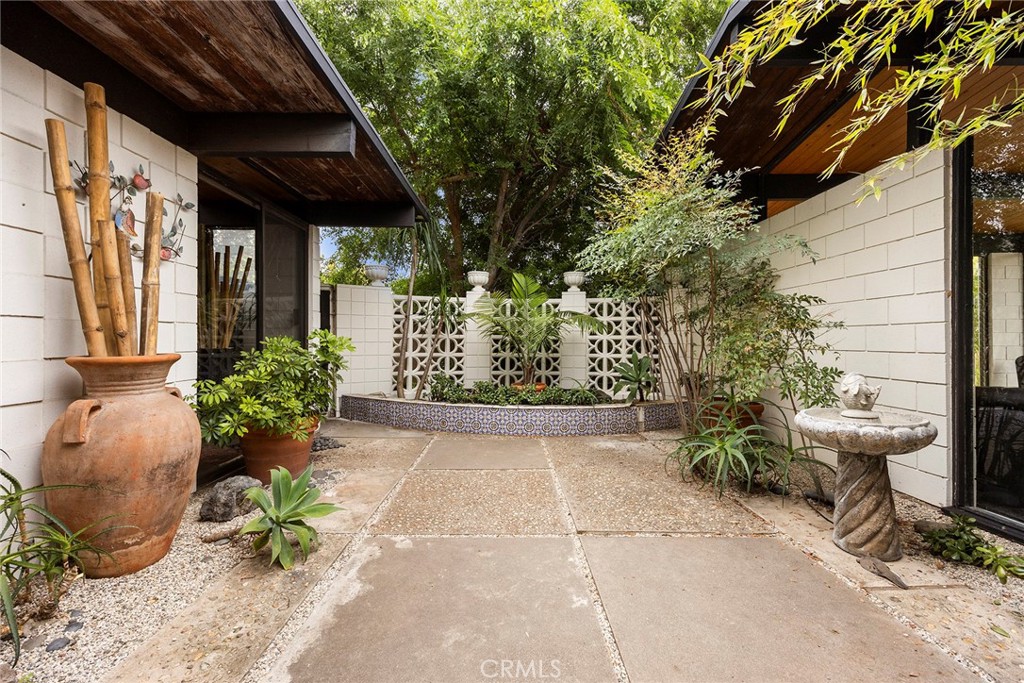 12601 Vista Panorama