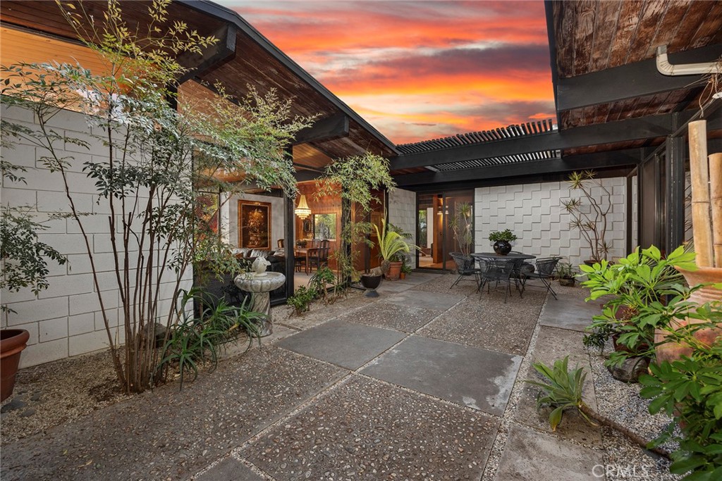 12601 Vista Panorama