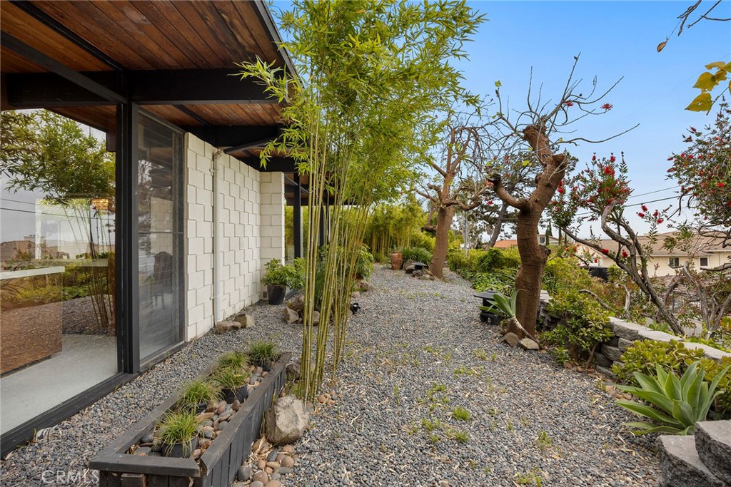 12601 Vista Panorama