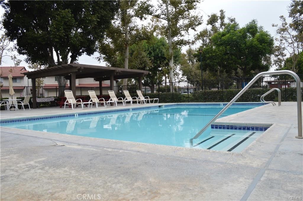 11840 Los Alisos Circle