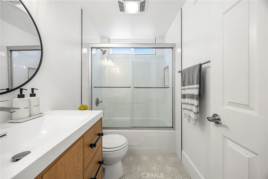 13075 Wickshire Lane