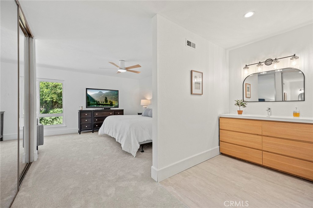 13075 Wickshire Lane