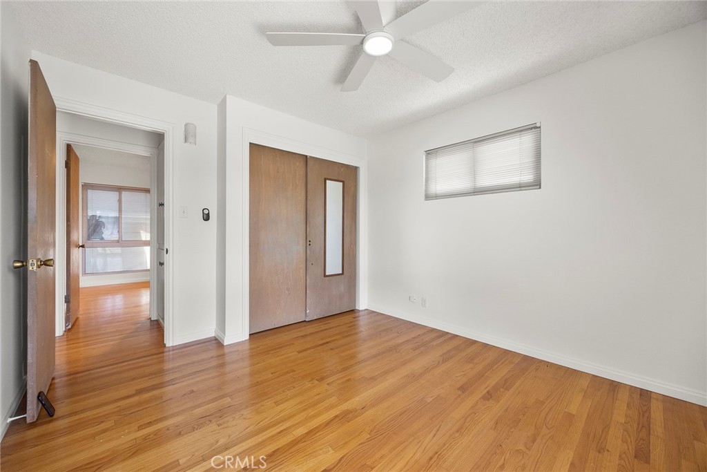 2322 E Sycamore Street