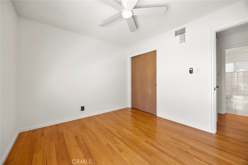 2322 E Sycamore Street