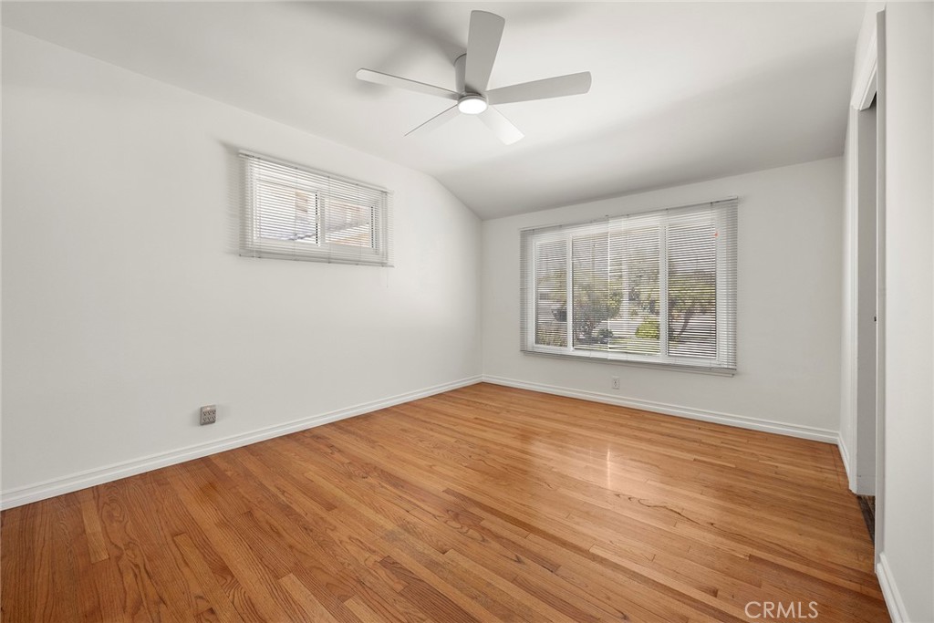 2322 E Sycamore Street