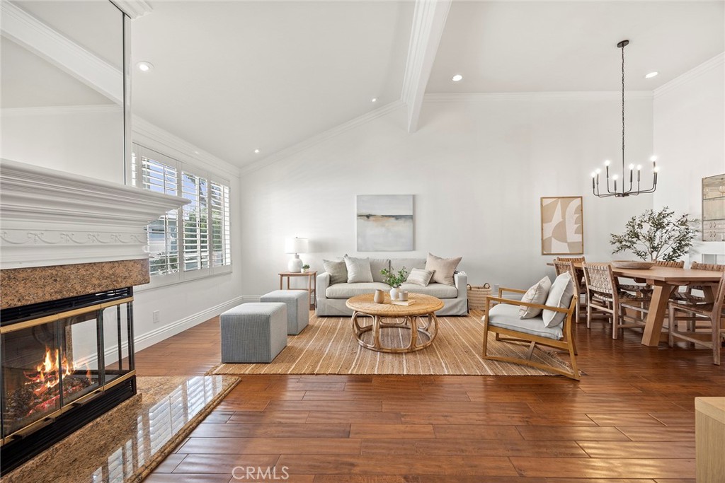 1118 E Almond Avenue 2