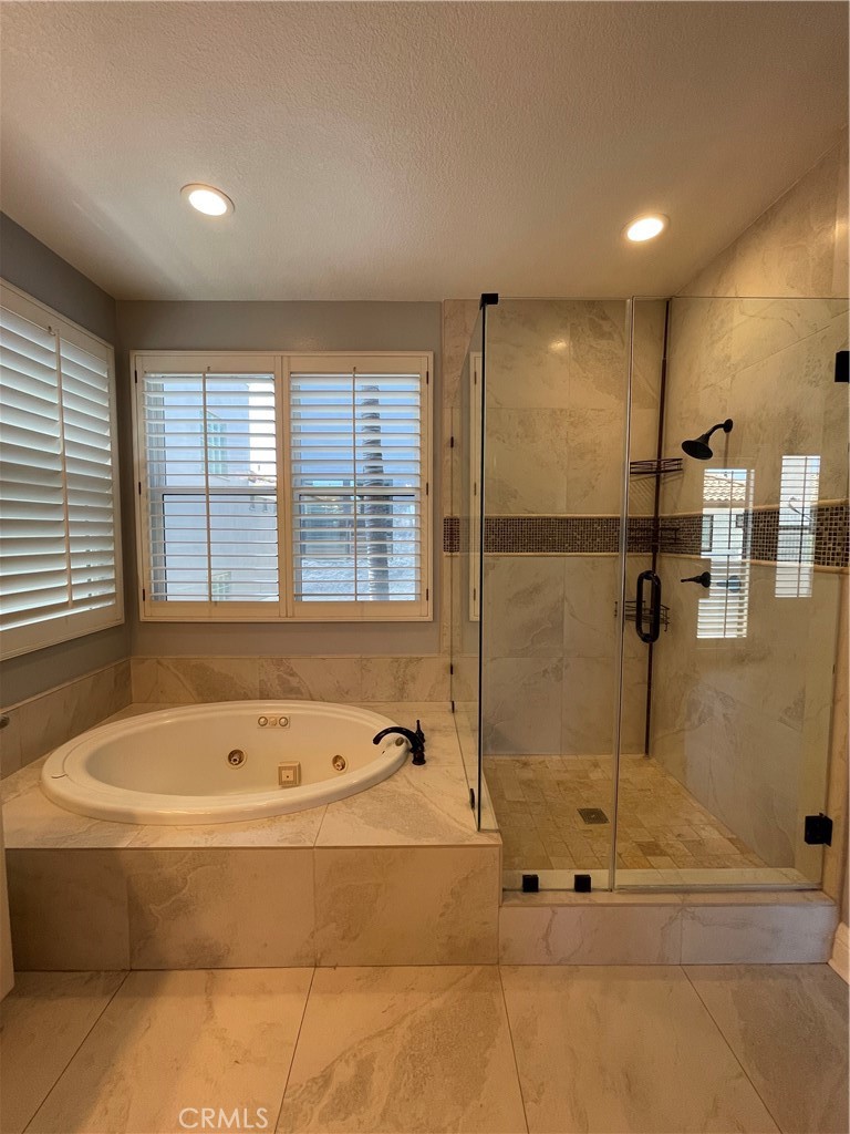 406 Goldenwest Street