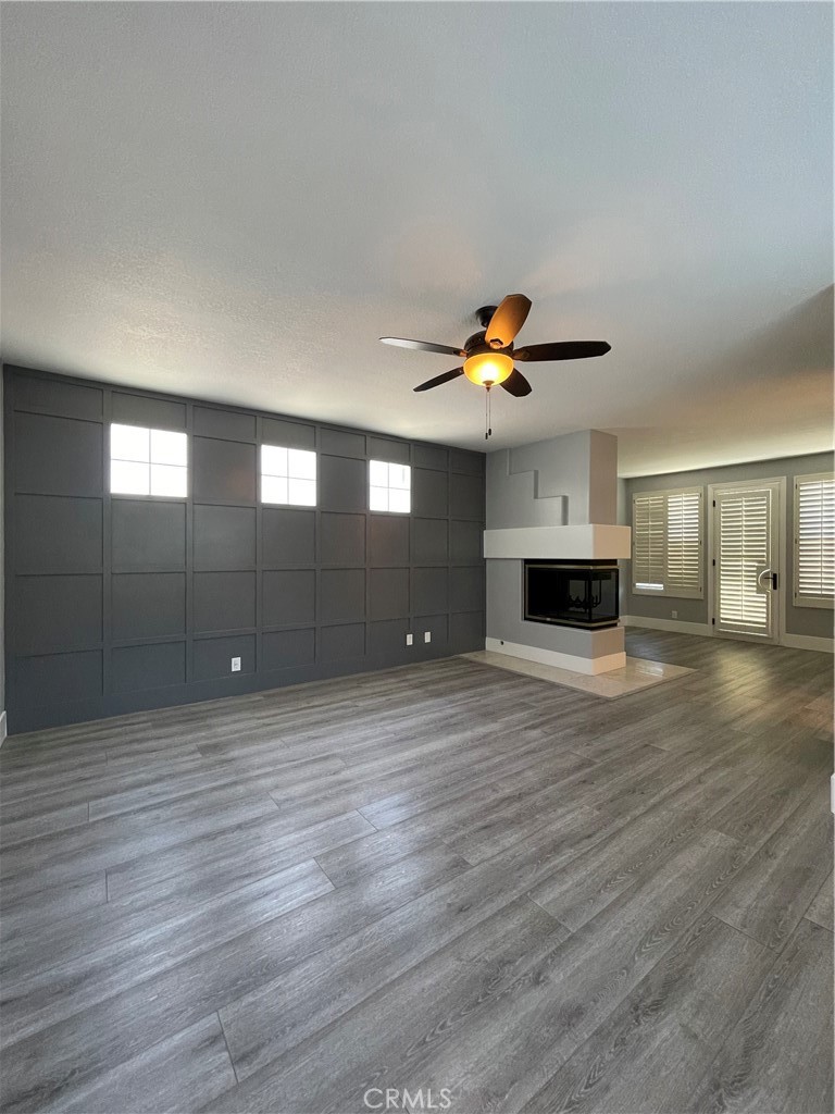 406 Goldenwest Street