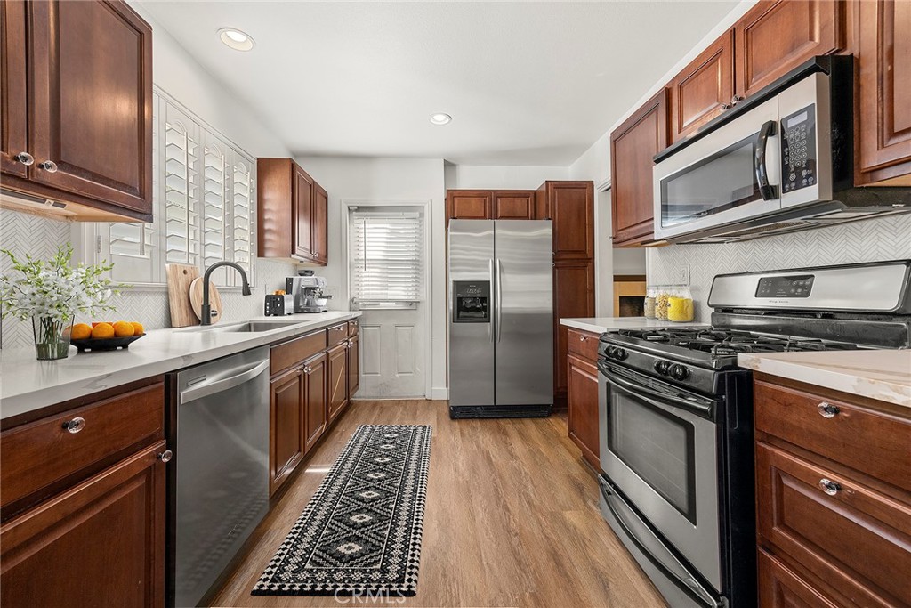 3628 W Flower Avenue