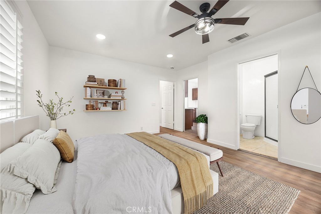 3628 W Flower Avenue