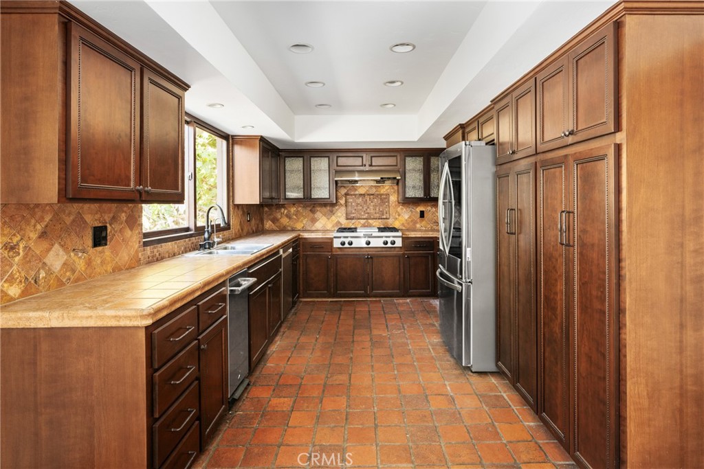 5071 E Equestrian Lane