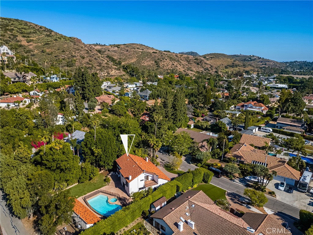 5071 E Equestrian Lane