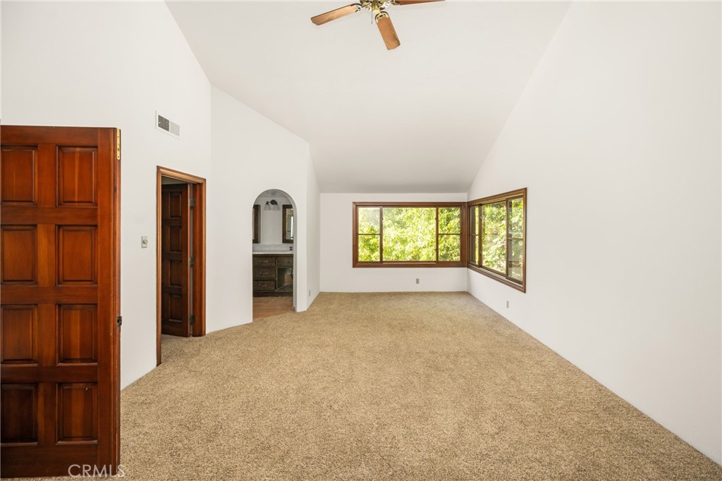 5071 E Equestrian Lane