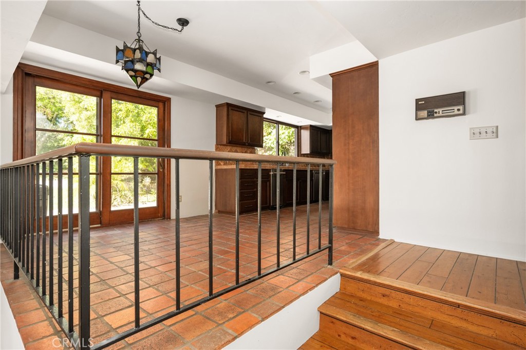 5071 E Equestrian Lane