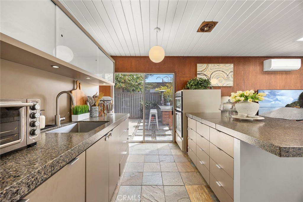 1791 N Winlock Street