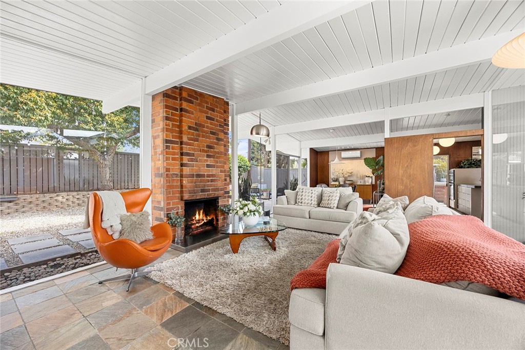 1791 N Winlock Street