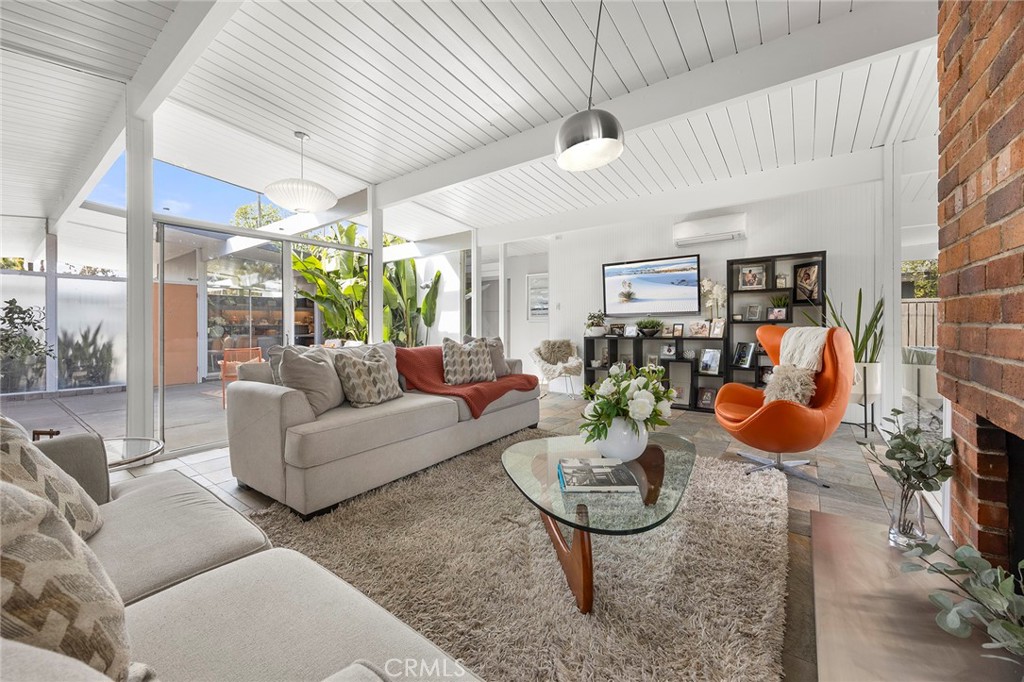 1791 N Winlock Street