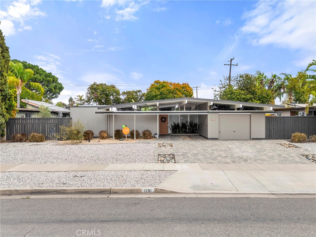 1791 N Winlock Street