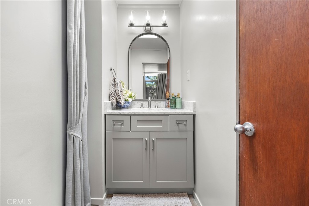 1791 N Winlock Street