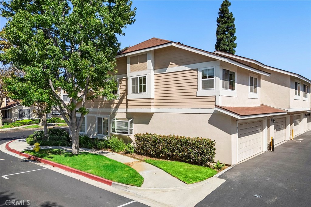 12739 Mistybrook Circle