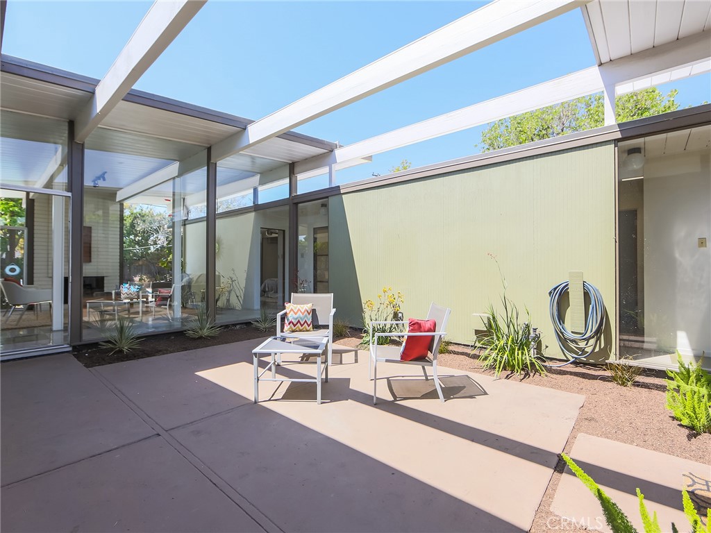 508 S Woodland Street