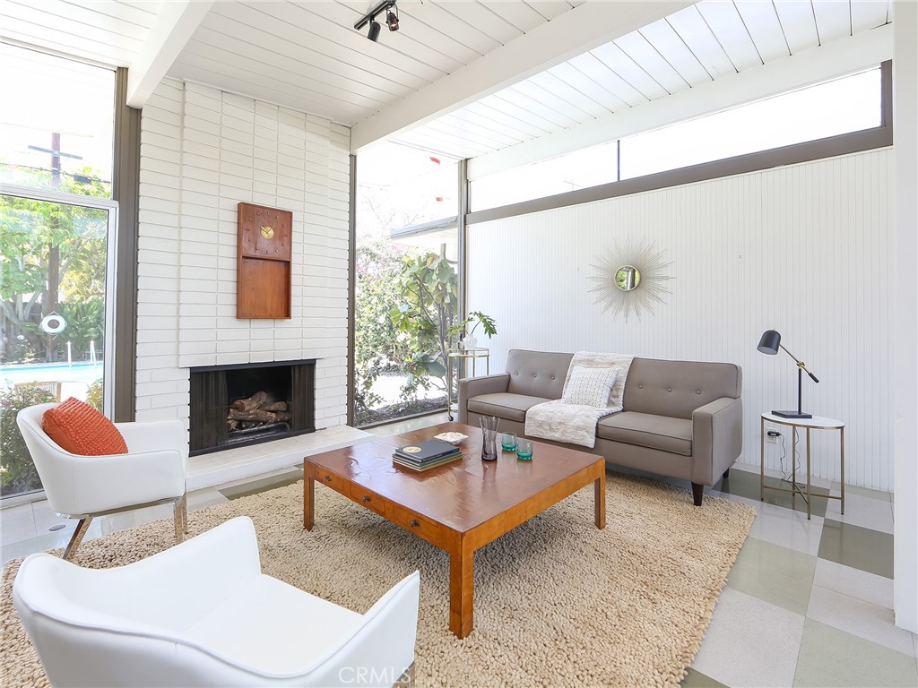 508 S Woodland Street