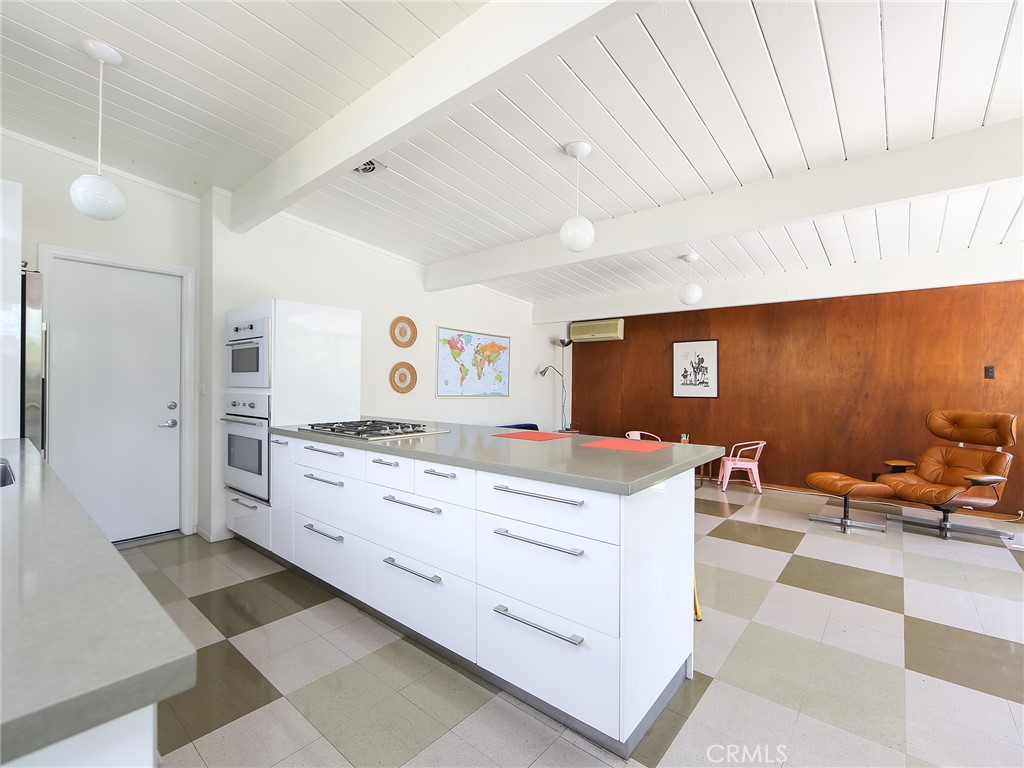 508 S Woodland Street