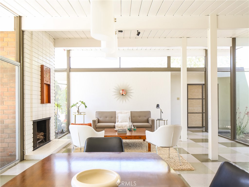 508 S Woodland Street