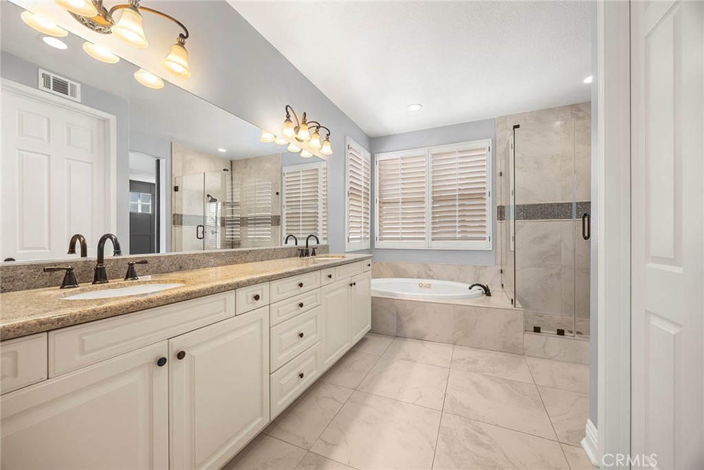 406 Goldenwest Street