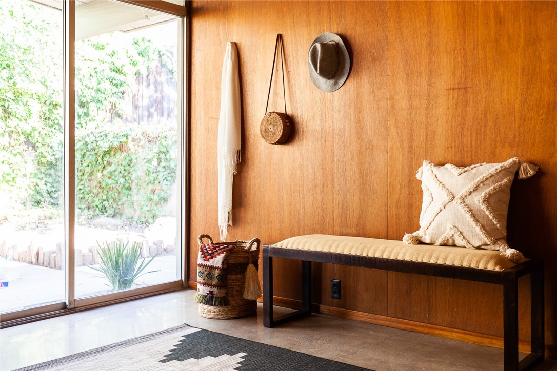 1131 N Encanto