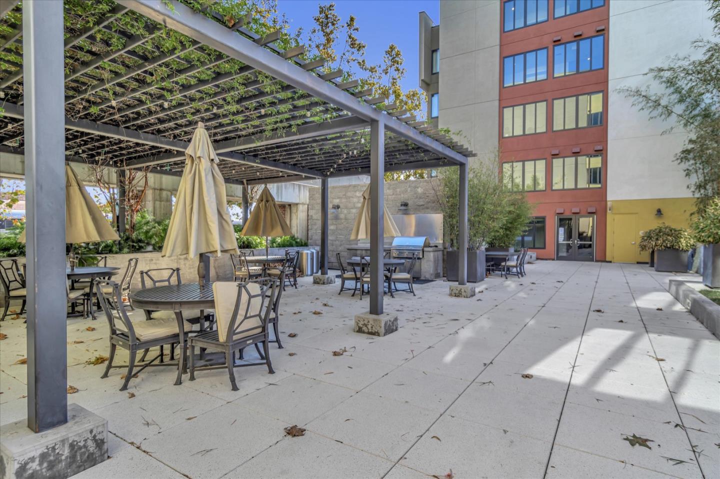 88 Bush Street Unit: 2168