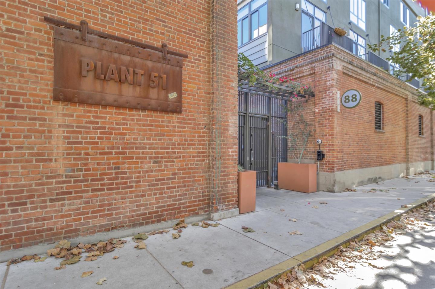 88 Bush Street Unit: 2168