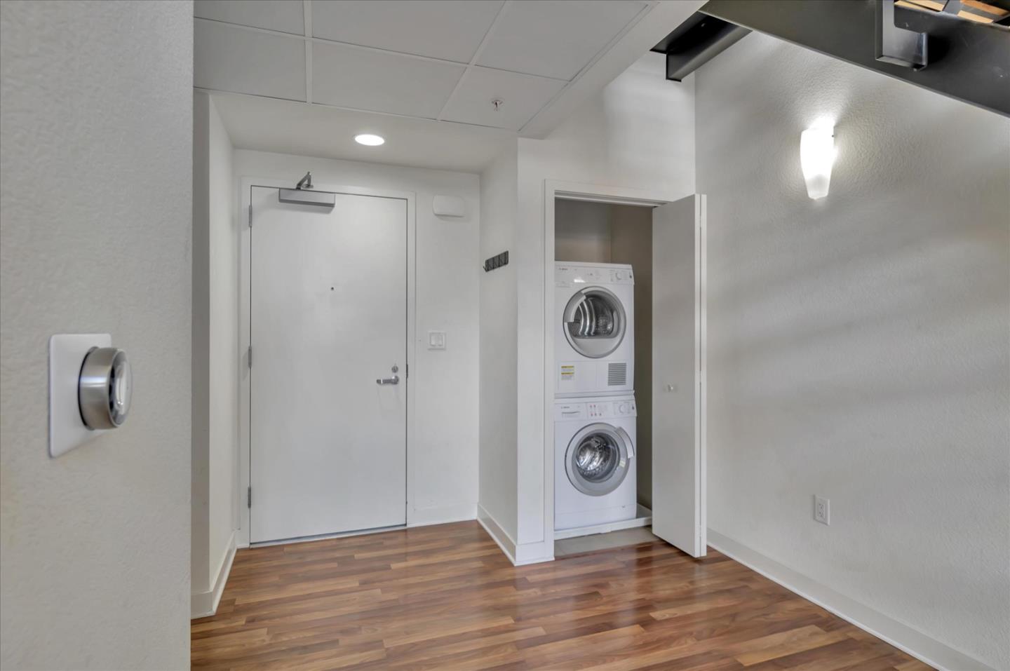 88 Bush Street Unit: 2168