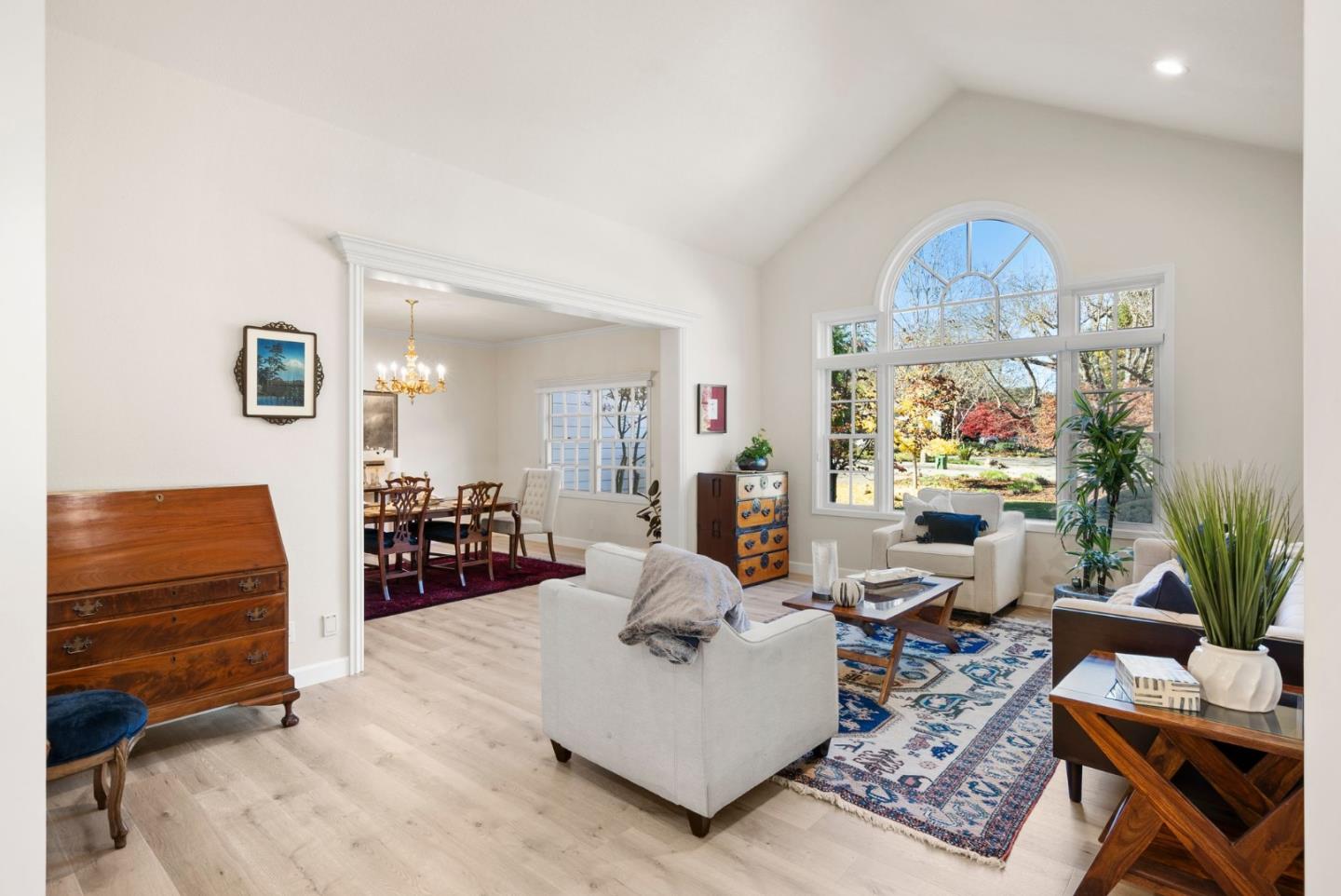 16260 Paradise Valley LN