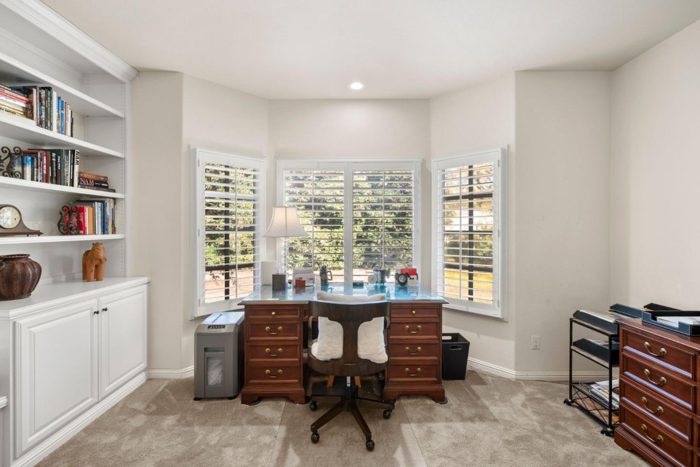 16260 Paradise Valley LN