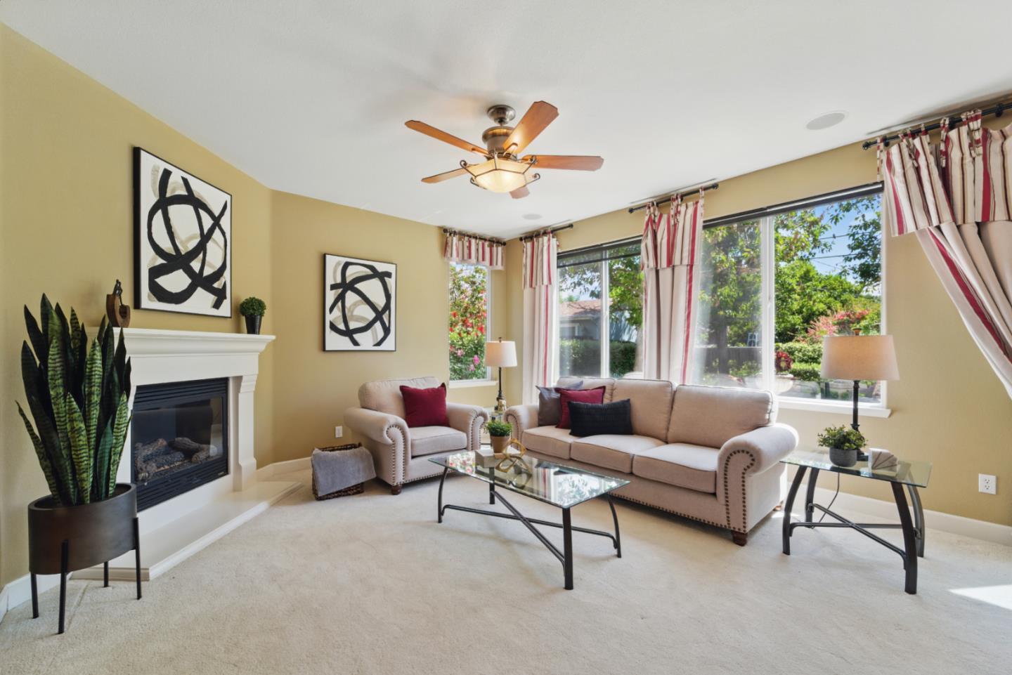1353 Cristal CT