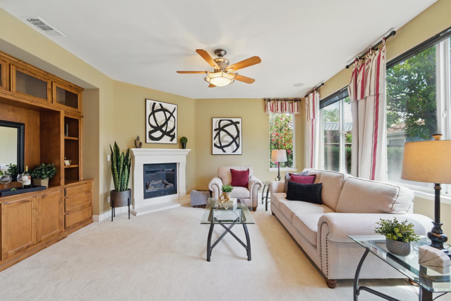 1353 Cristal CT