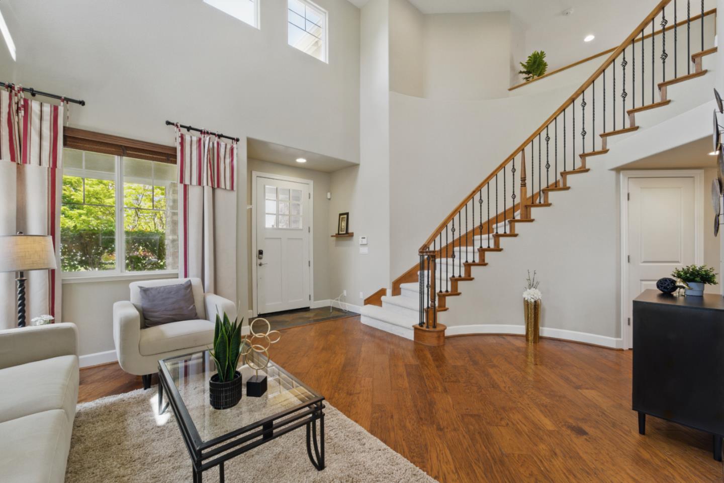 1353 Cristal CT
